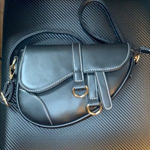 Saddle bag